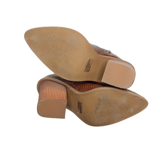 DV Dolce Vita Nykko Fashion Boot - Picture 5 of 7